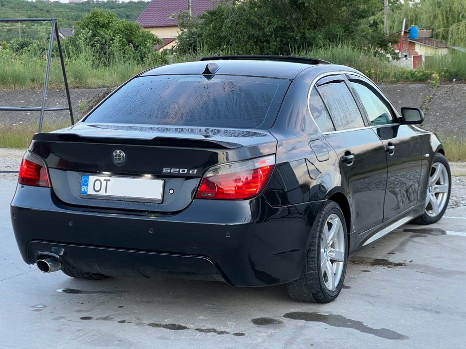 BMW E60 520d LCi/ Pachet M/ 2009/ Trapa/ Navi mare/ Piele/ Xenon