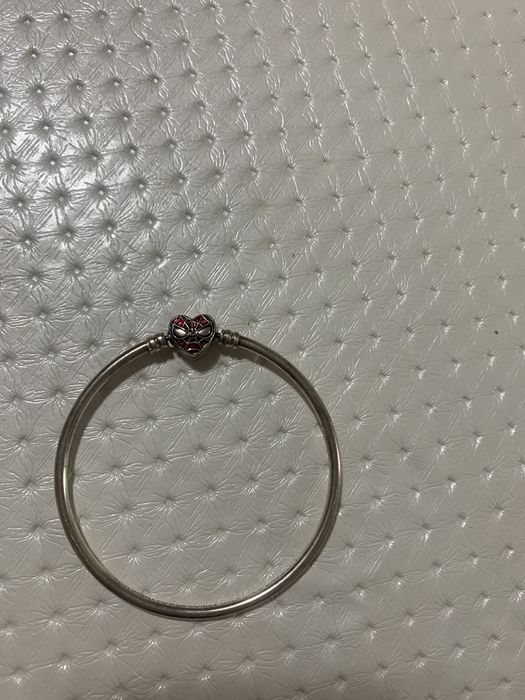 Пандора оригинал