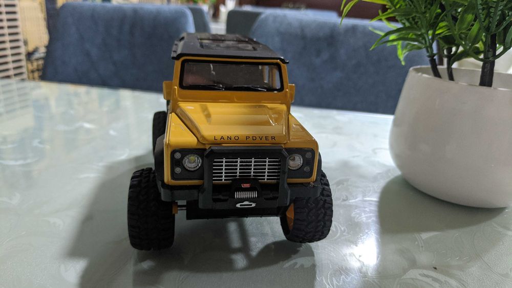 Машина металлическая оригинальная редкостная Land Rover