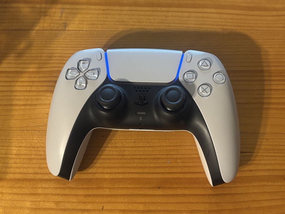 Контролер DualSense за Playstation 5