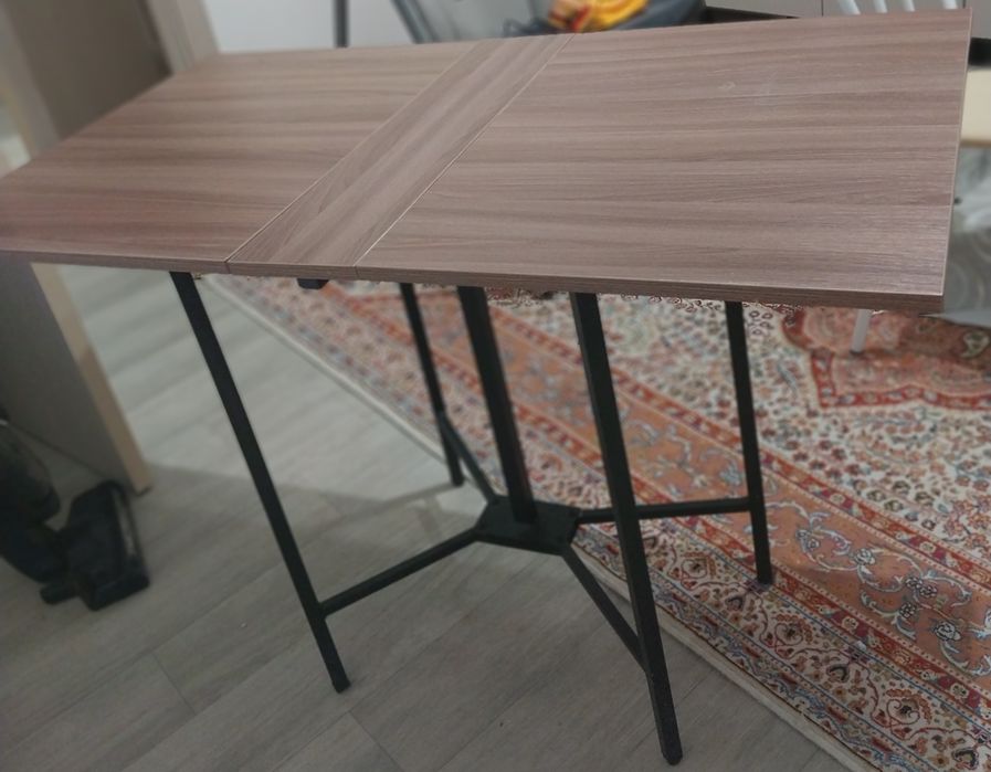 складной  стол Рондо фирмы ZETA , размер стола   110x60x75 см, коричн