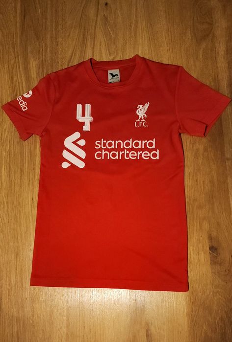echipament fotbal Virgil Van Dijk