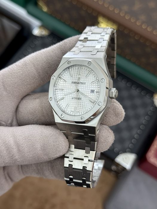 Audemars Piguet Royal Oak 41mm White Dial