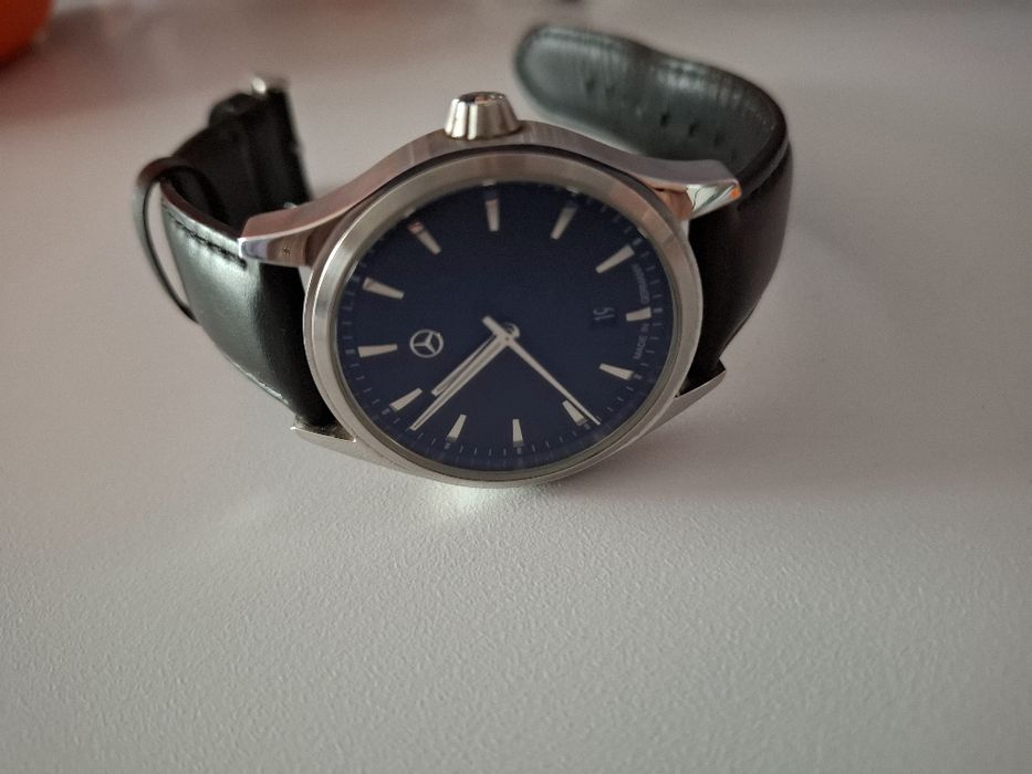Ceas Mercedes-Benz