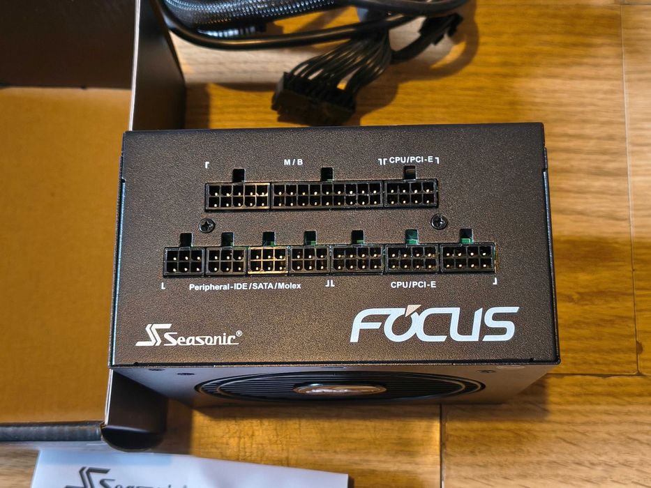 Захранване Seasonic Focus SSR-750PX Platinum, 750W, 80+ Platinum