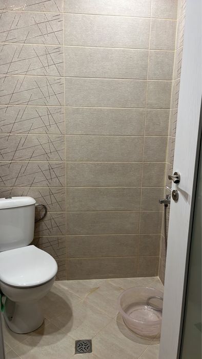 Дава се под наем Къща в Банско - 180 кв.м за 2000 € - Снимка #2