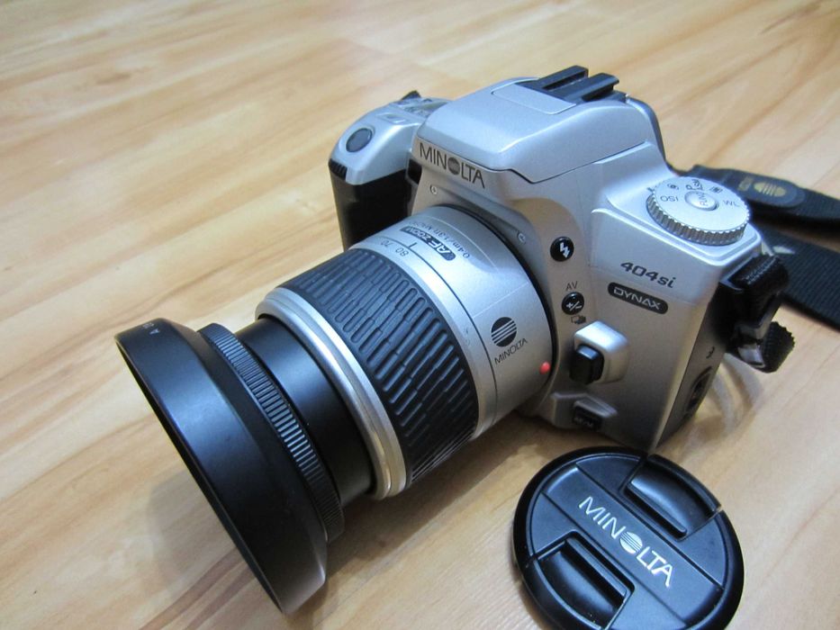 Ap.foto Minolta Dinax 404si+Obiectiv Minolta AF Zoom 28-80mm -ieftin