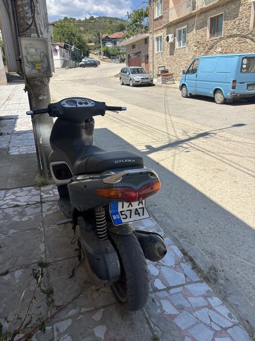 Gilera runner 125 2t Sp пребоядисан