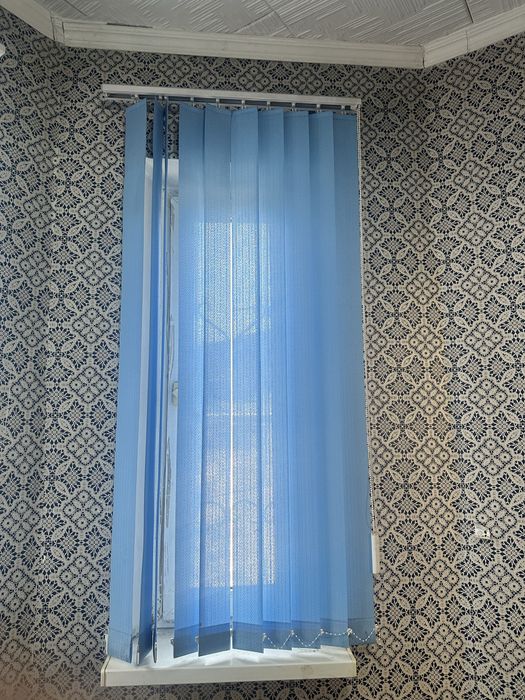 жалюзий для спальный, очень красивые.