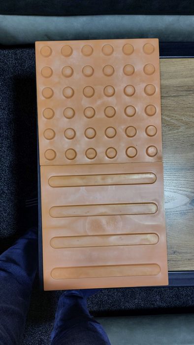 Тактильные плитки