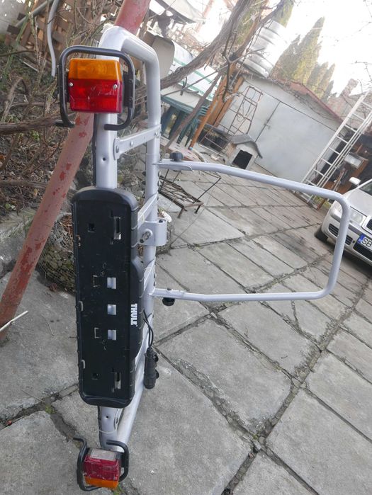 Suport Cadru Thule pentru Biciclete, Fixat pe Carligul Masinii