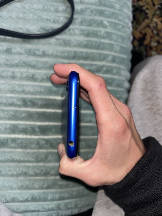 Телефон HONOR 8S 32GB