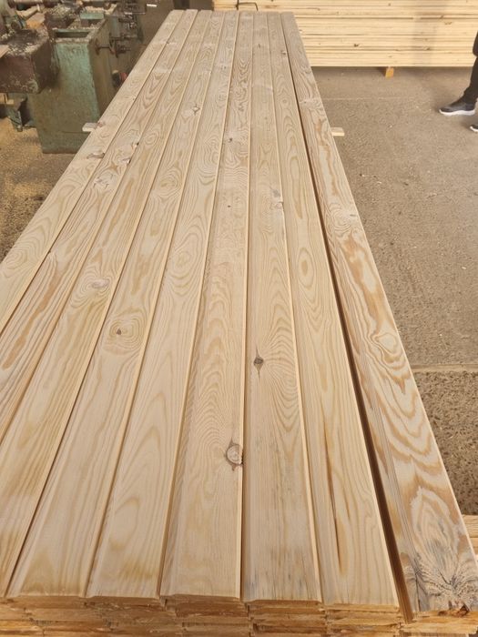 Lambriu pin nordic ucraina