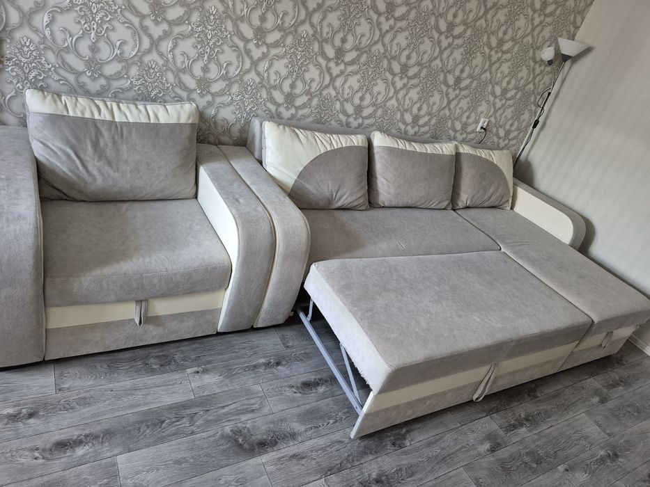 Диван угловой с креслом
