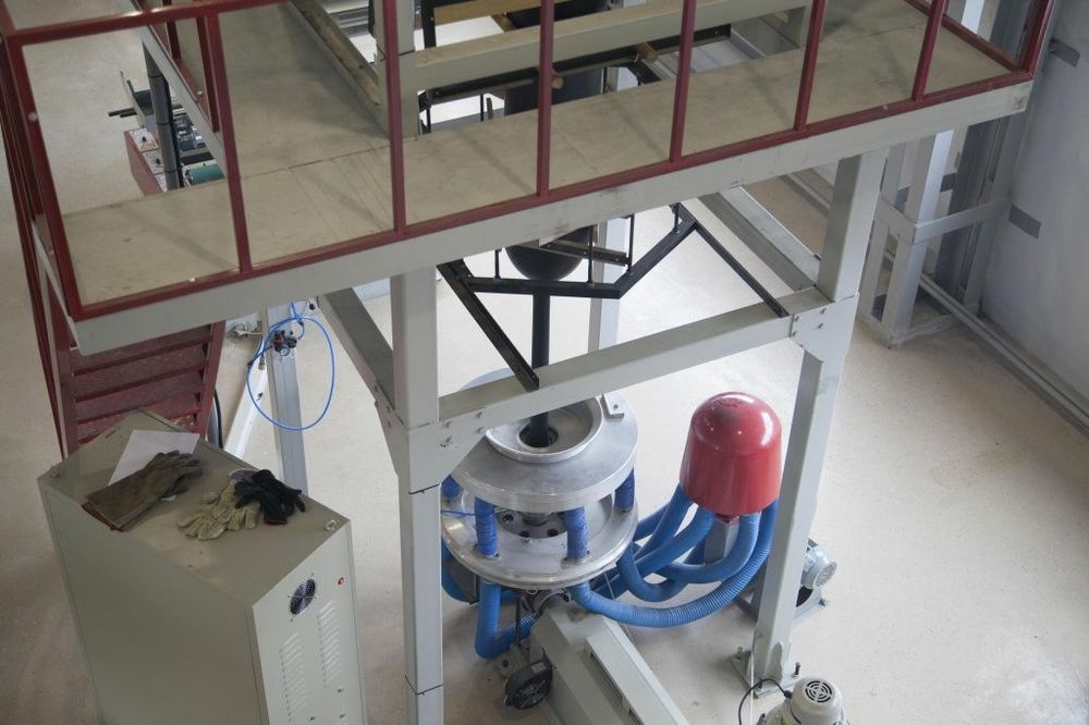 Пакет линия экструдер