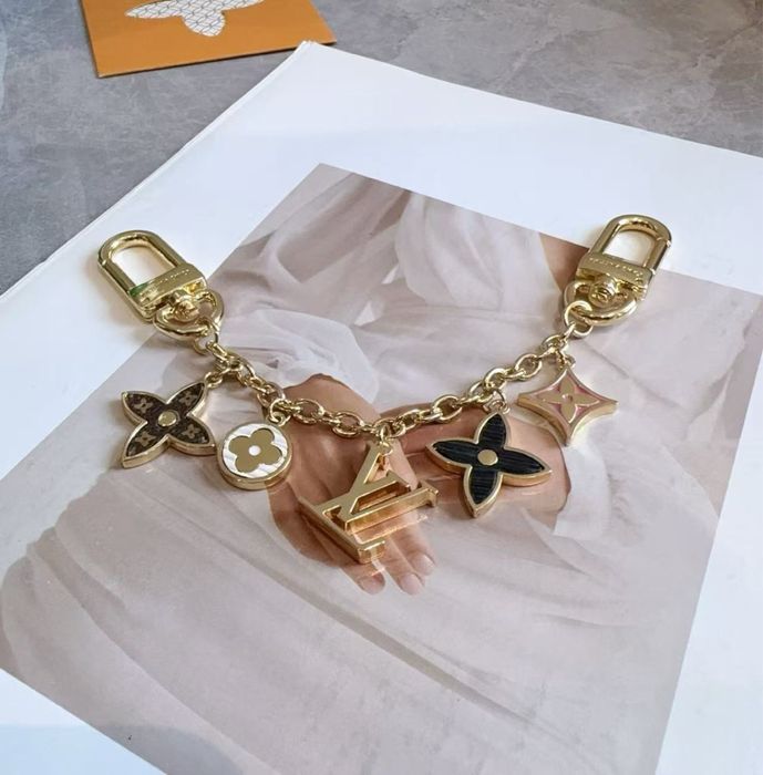 Брелок для сумки LV Louis Vuitton