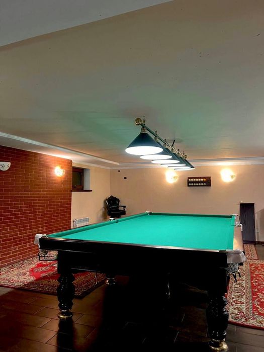 Коттелж с бассейном посуточно