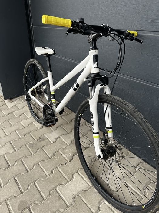 Хибриден велосипед Compass Contour 28” S”
