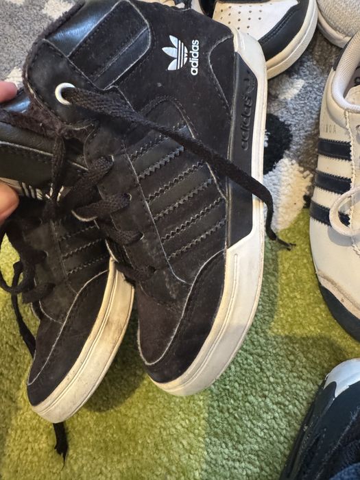 Детски дрехи за дете и обувки номер 28,29,30