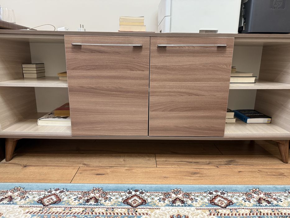 Тумба под телевизор Зета