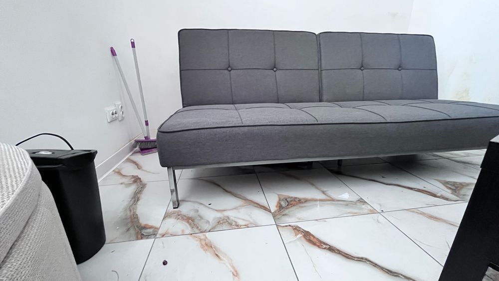 Canapea extensibila jysk impecabilă foarte putin folosită