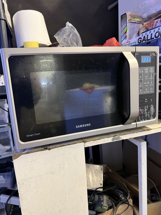 Cuptor cu microunde si grill Samsung