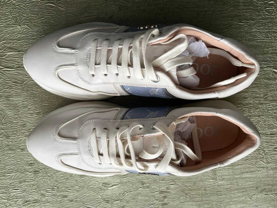 ЧИСТО НОВИ дамски маратонки JOOP