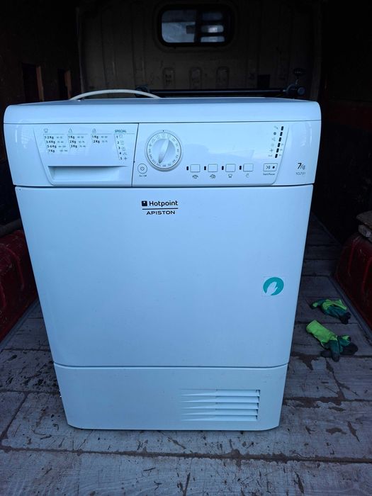 Сушилня ariston нова