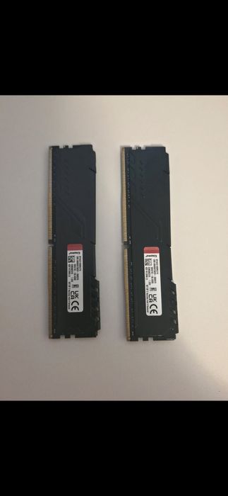 Memorie RAM 16 gb