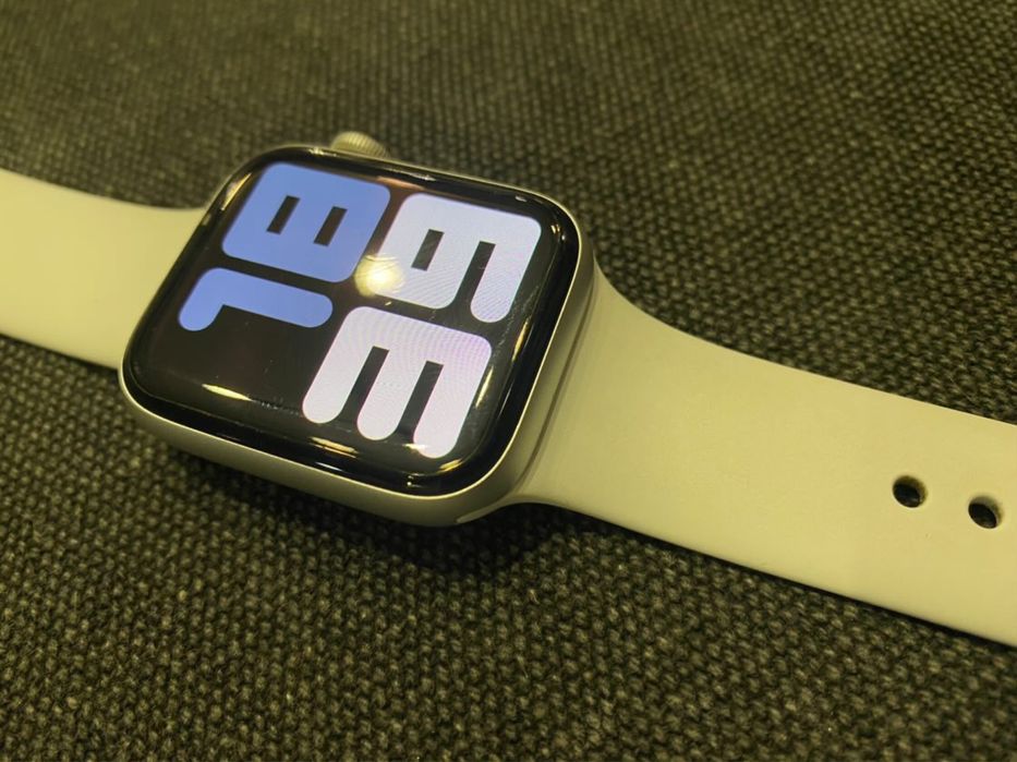 Apple Watch Series 5