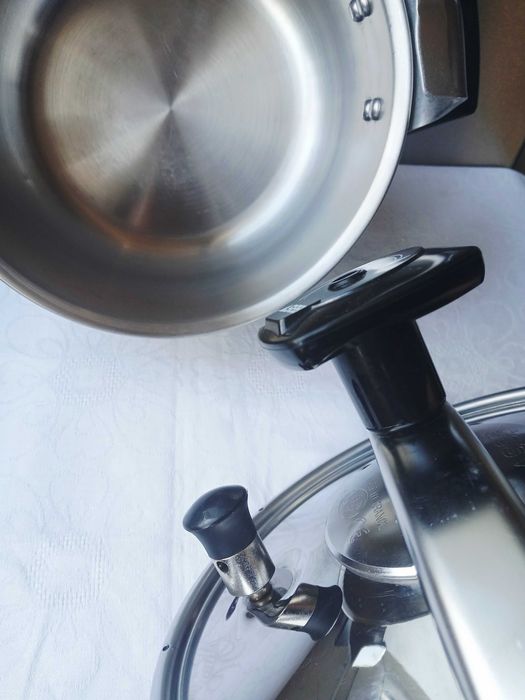 Тенджера под налягане