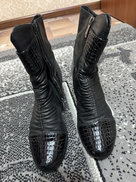 Продается весенние полусапожки