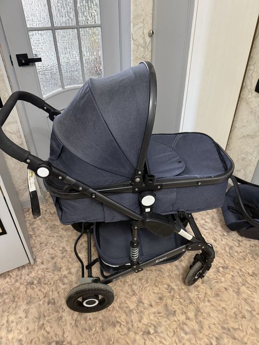 Продам коляску автокресло 3в1