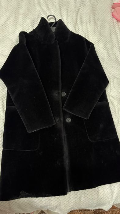 Продам шубу бренда ZARA размер М