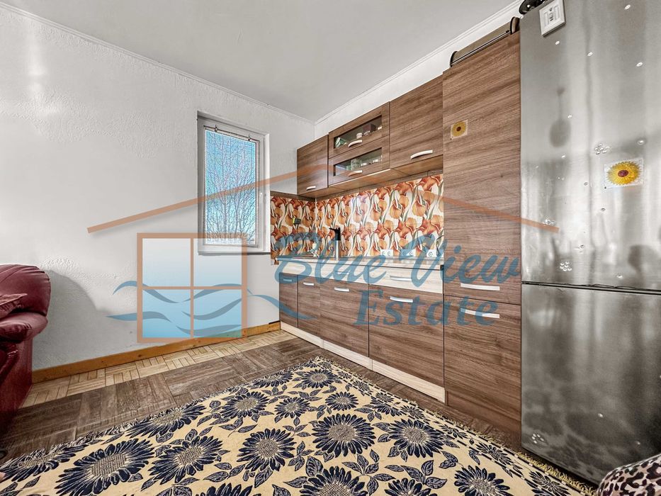 Продава се Къща в с. Царичино, Област Добрич - 192 кв.м за 399 €/кв.м - Снимка #3