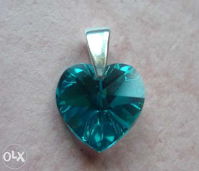 10мм Сваровски сърца - НОВИ със сребърен държач