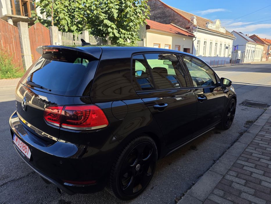 VOLKSWAGEN Golf 2011 — imagine 2