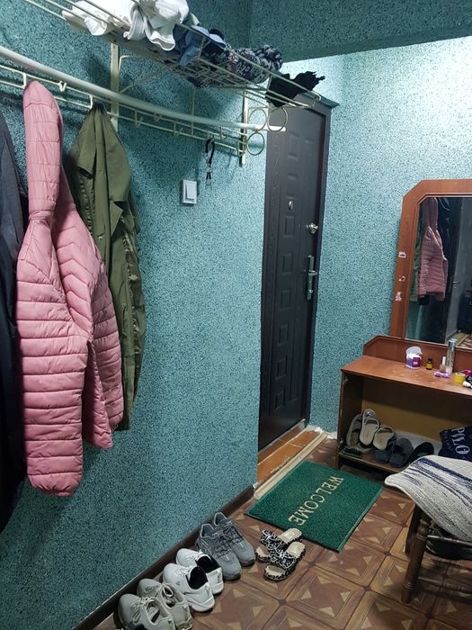 Продаётся квартира В Кибрае в центре