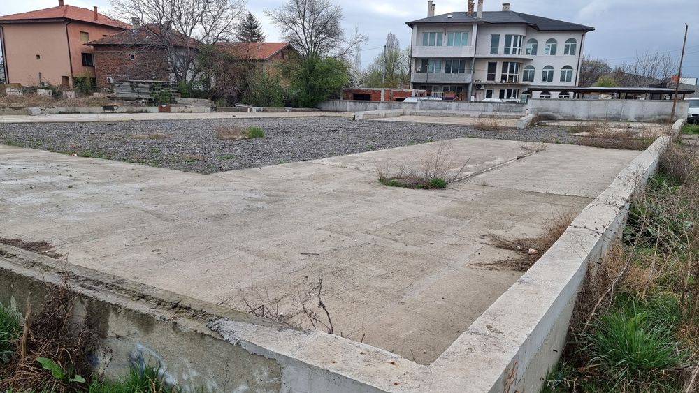 Дава се под наем Парцел в София, Малашевци - 1200 кв.м за 1020 € - Снимка #1