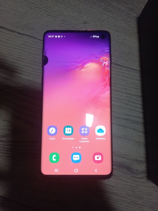 Продам флагман Samsung Galaxy S10 8/128gb