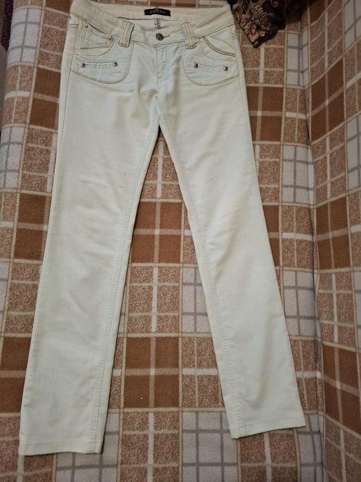 Джинсы в очень хорошем состоянии