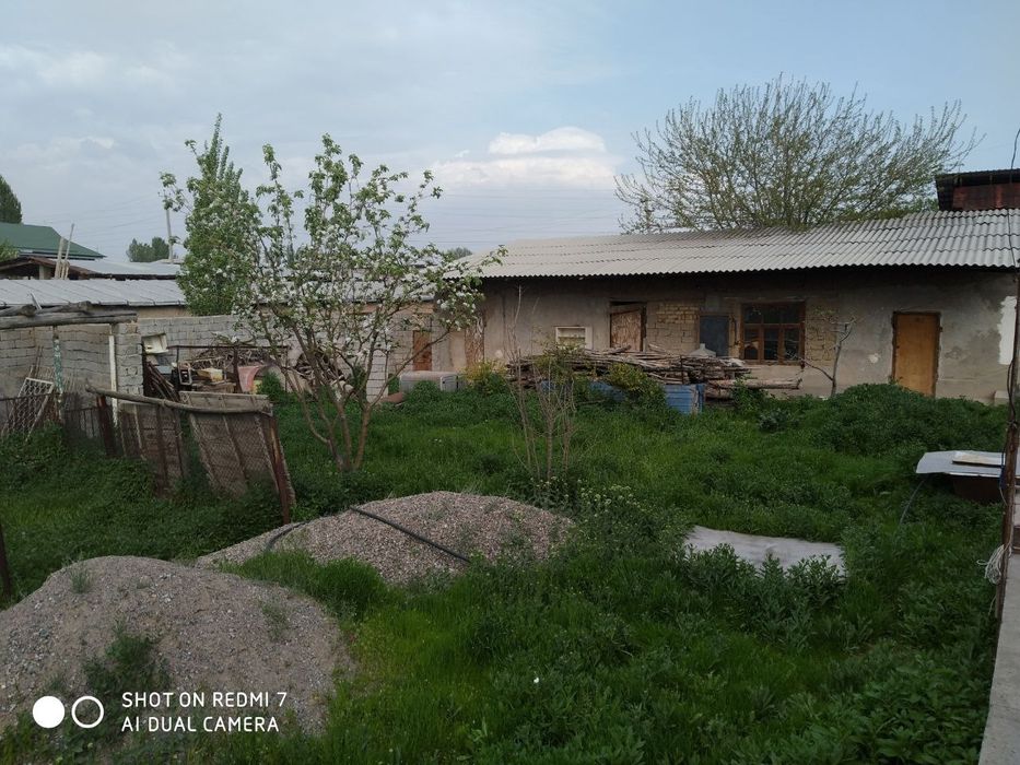 Nazarbekda 6 sotx yer