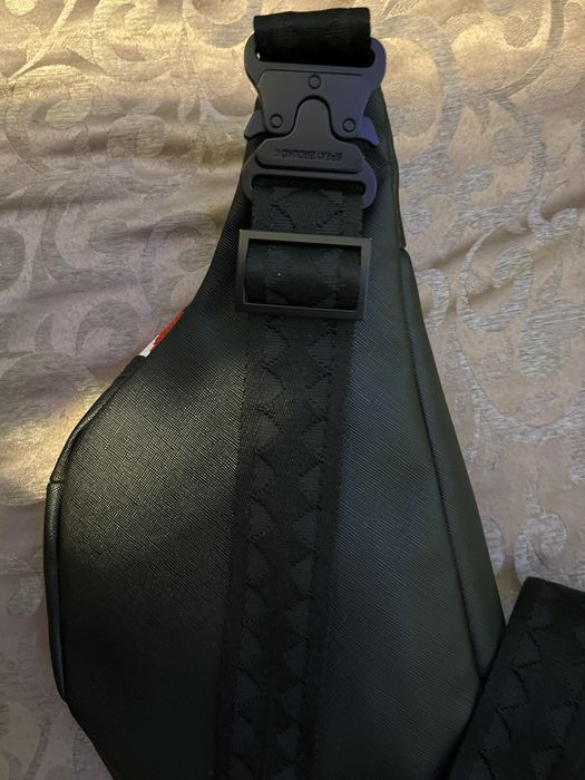 Sprayground чанта