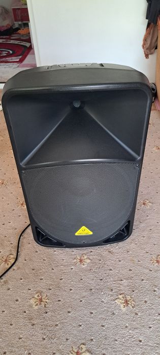 Boxa behringer eurolive b115 mp3