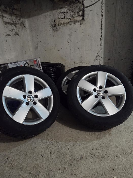 Jante cu cauciucuri 225 50 R17  iarna dot 18