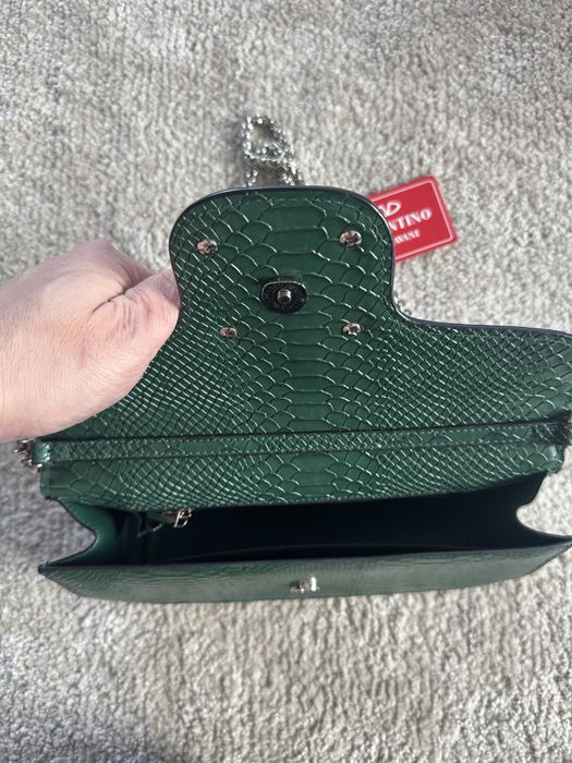 Дамска чанта Valentino естествена кожа