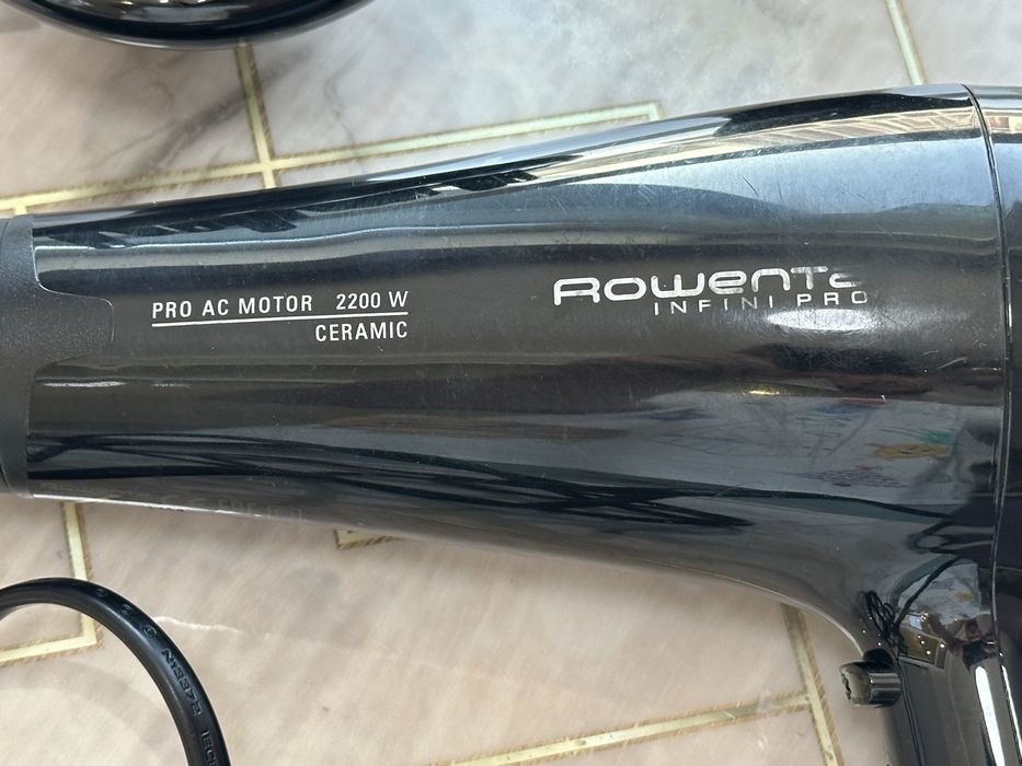 Фен Rowenta 2200w Infini Pro