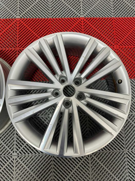 1x Janta Skoda Kodiaq R19 TVA19% roata rezerva