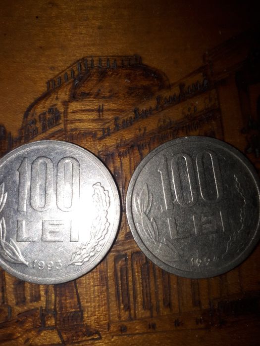 Vand monede de colecție