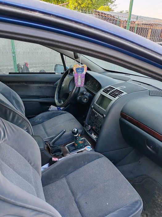 Dezmembrez Peugeot 407 2.0 HDi 136 CP 2005